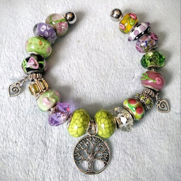 Tree of Life Charm Beaded Bracelet Handmade - Picture 1 of 3
